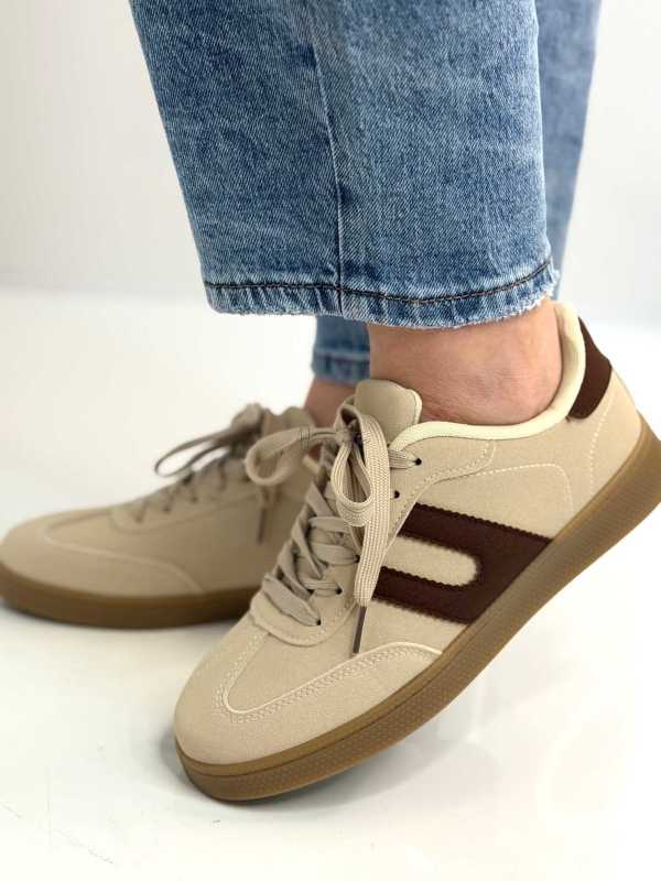 B319 Sneakersy Damskie Trampki W Stylu Retro– Modne Buty Sportowe z Paskami Ekoskóra Beż + Brąz