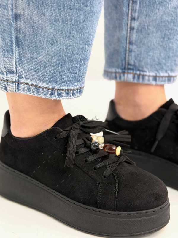 B317 Sneakersy Damskie Czarne Na Platformie Modne Buty Sportowe z Cyrkoniami i Złotymi Dodatkami, Ekoskóra Zamszowa