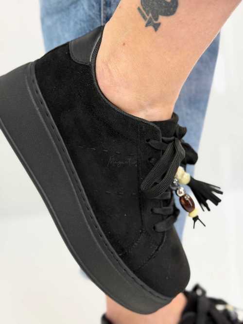 B317 Sneakersy Damskie Czarne Na Platformie Modne Buty Sportowe z Cyrkoniami i Złotymi Dodatkami, Ekoskóra Zamszowa