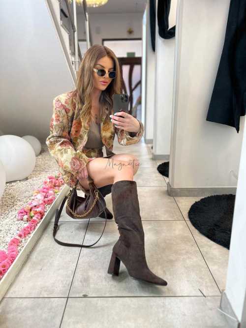 LM237 Spódnica Mini Damska Rosalia Żakard w kwiaty La Milla