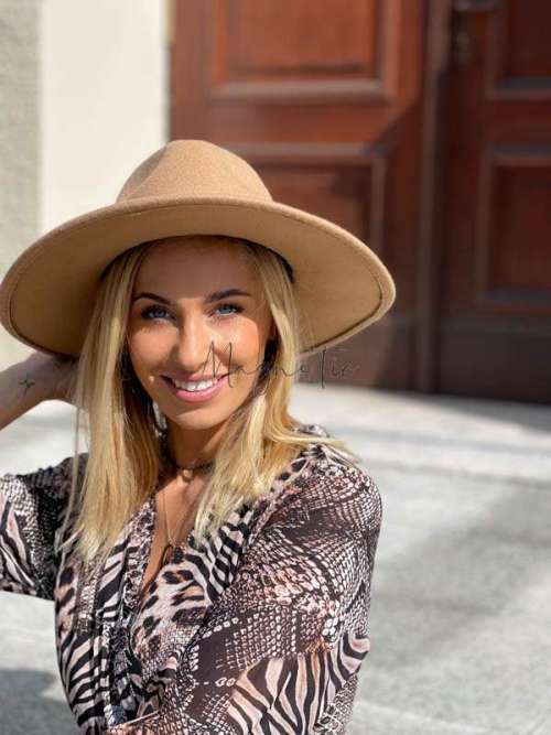 K417 Kapelusz + Chain Camel