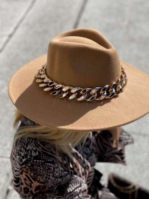 K417 Kapelusz + Chain Camel