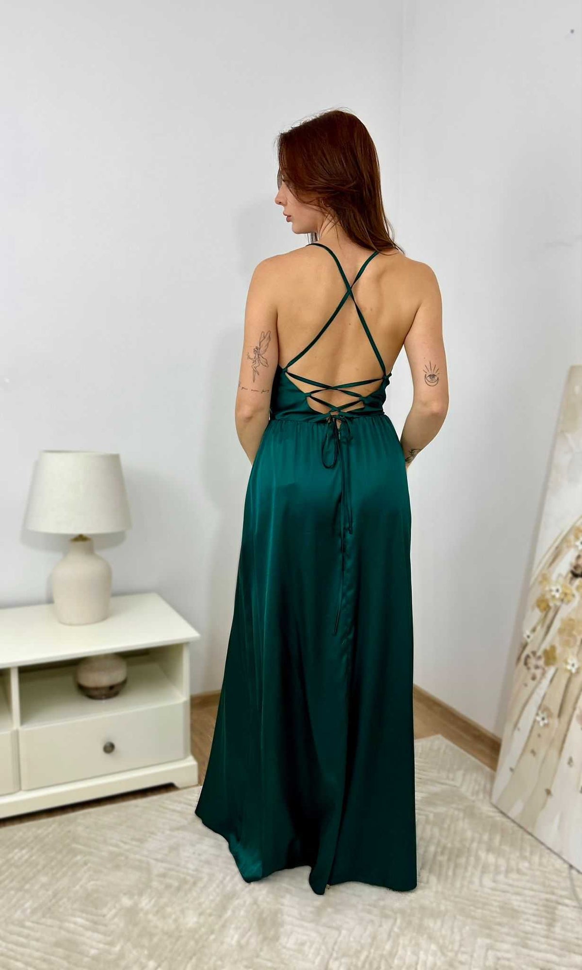 M565 Klasyczna Sukienka na Wesele Maxi Satin Butelkowa Zieleń