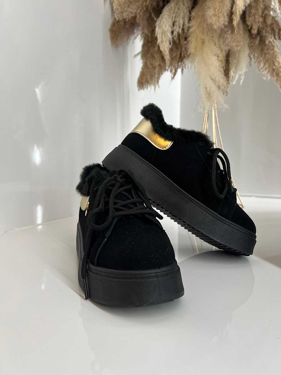 B799 Sneakersy Śniegowce Damskie Ocieplane Sznurowane Czarne