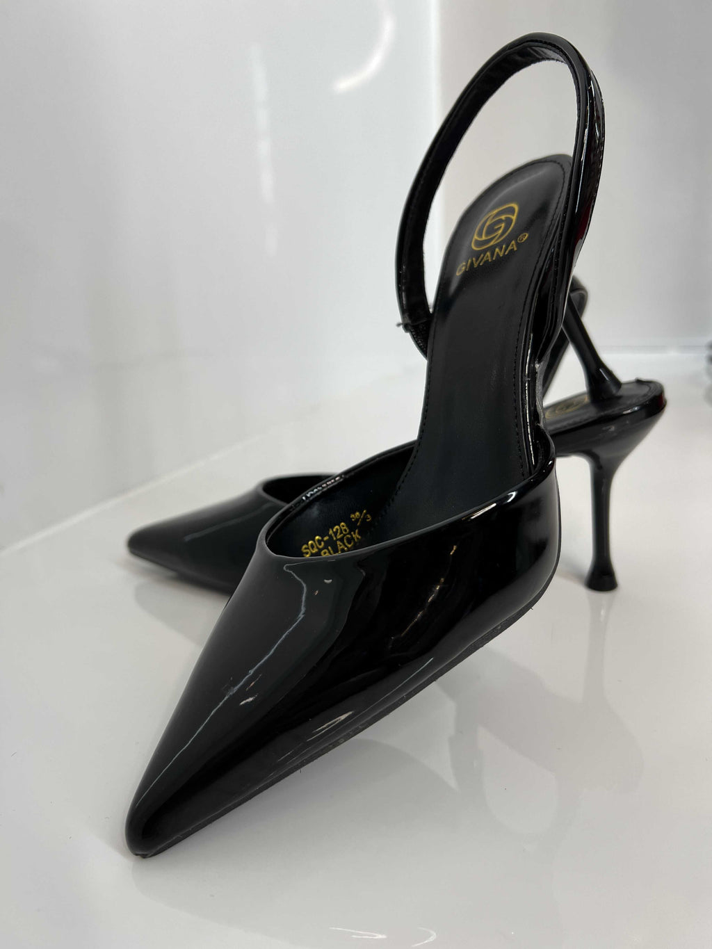 B098 Eleganckie Czarne Szpilki Slingback Lakier
