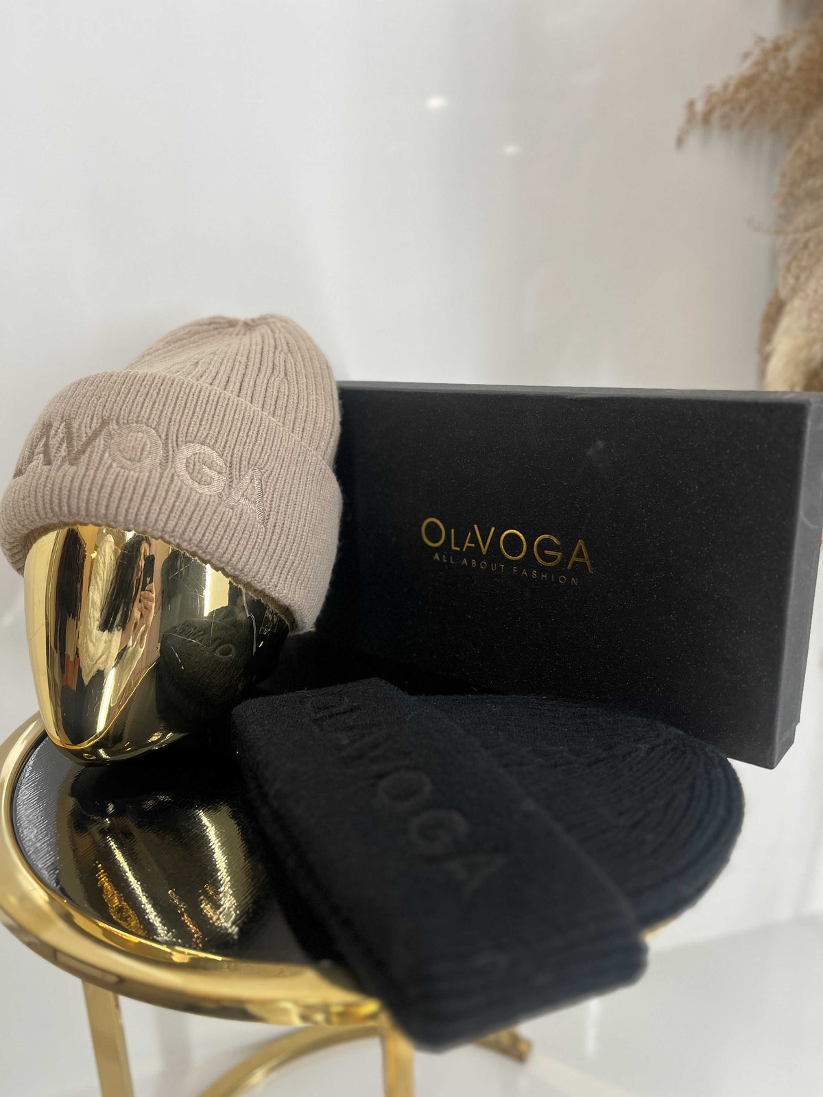 OLV870 Czapka Ciepła Beżowa Ola Voga