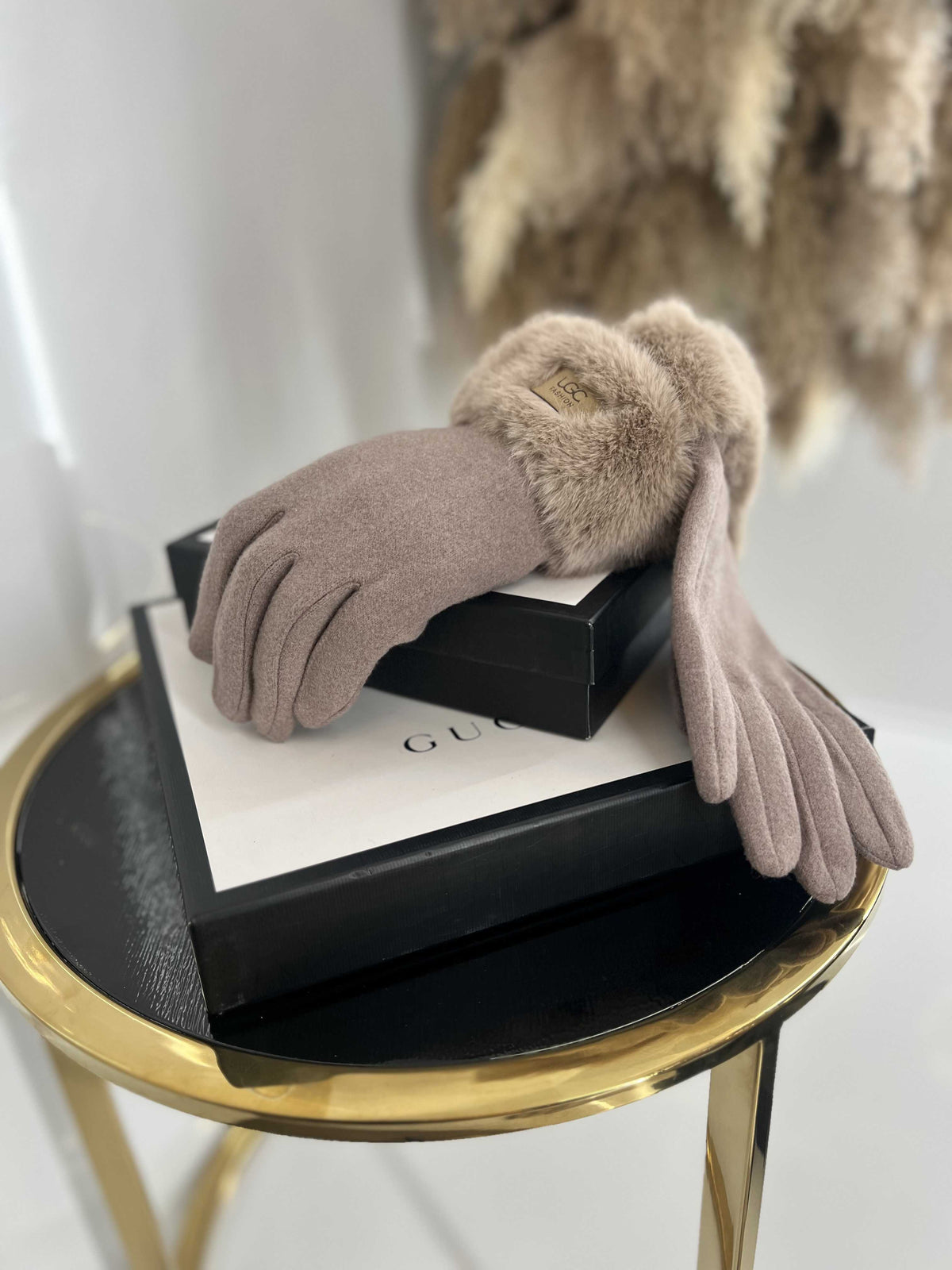 NB038 Rękawiczki Zimowe UGC z Futerkiem Beżowy