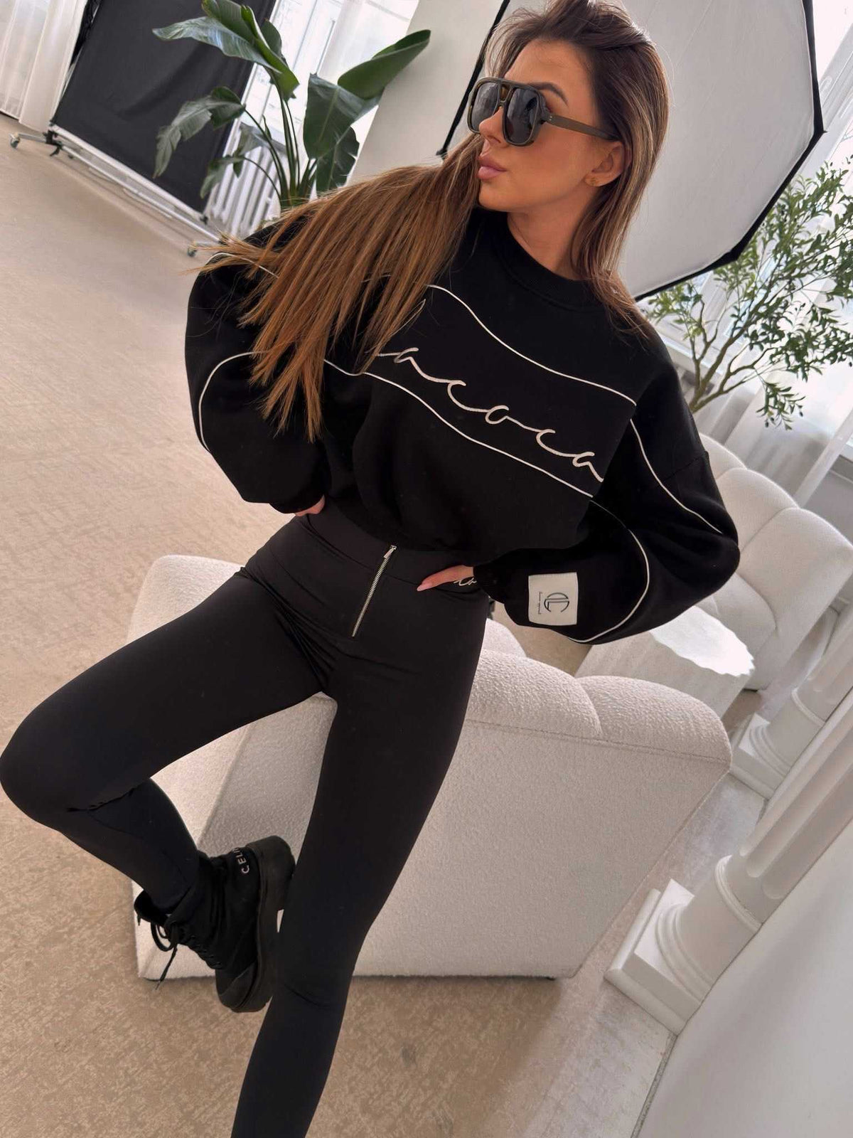 LC140 Legginsy Damskie Modelujące LaCoca Czarne na zamek
