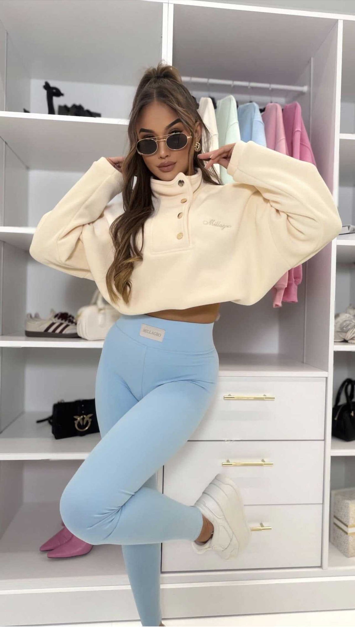 ML401 Legginsy Modelujące Damskie Millagro Naszywka z Logo Błękitne