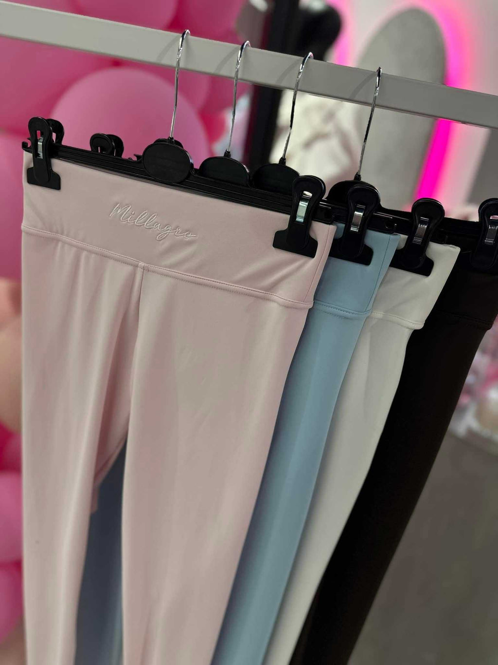 ML144 Legginsy Modelujące  Damskie Millagro z Haftem Pudrowy Róż