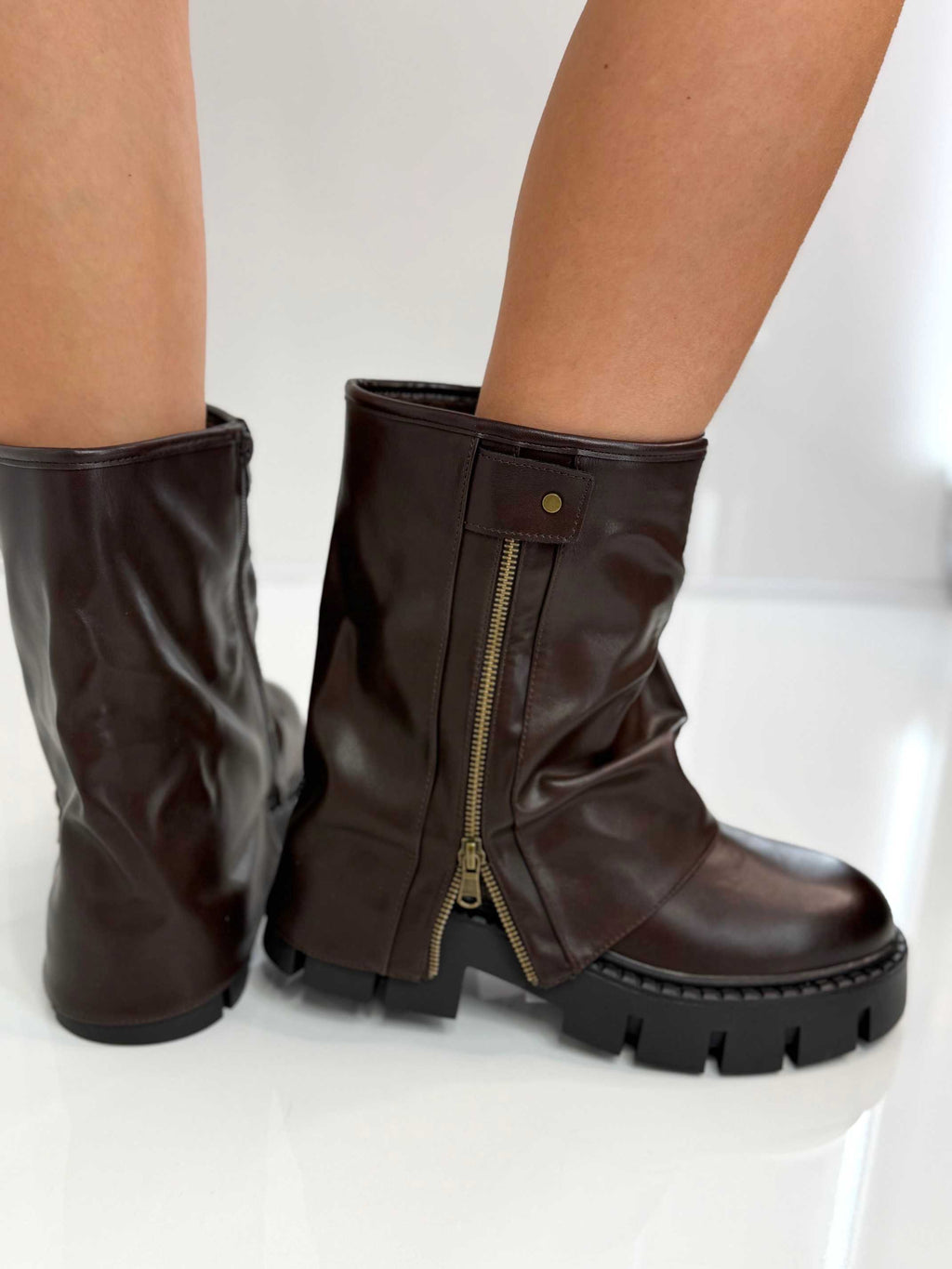 B753 Botki Workery Damskie ZIP Czekolada