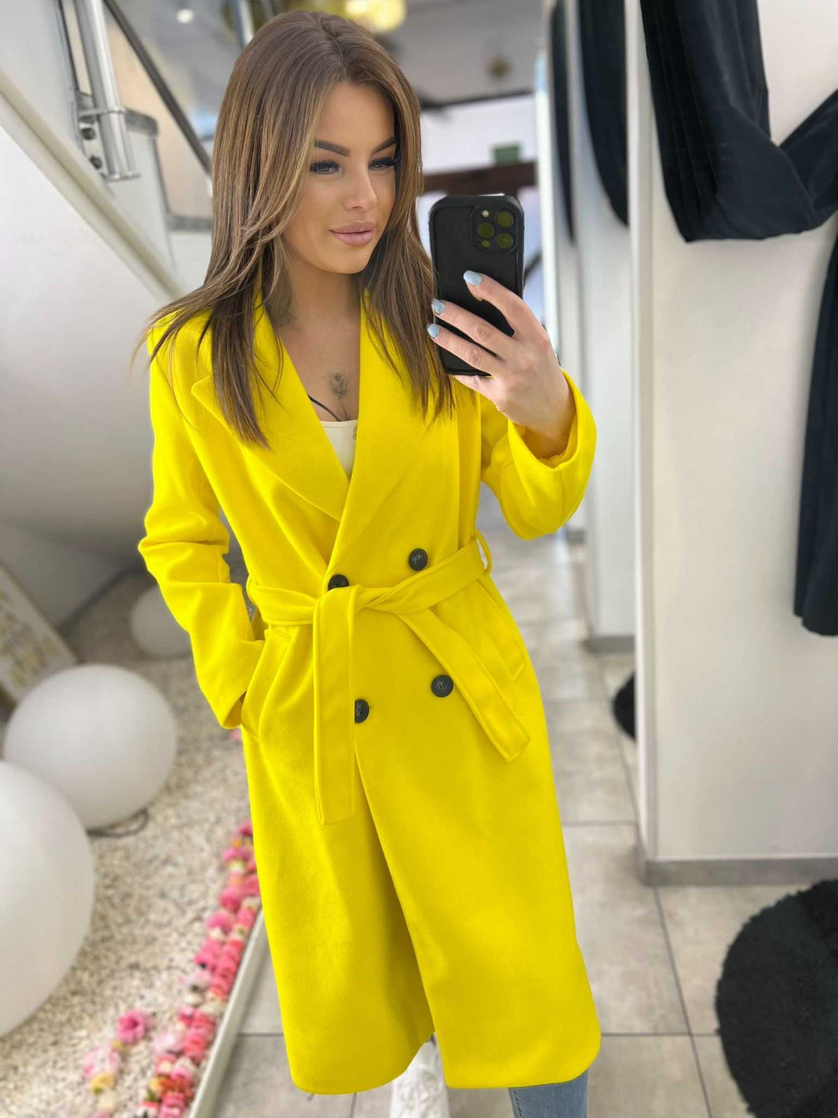NB215 Elegancki Płaszcz Wiosenny z paskiem Żółty