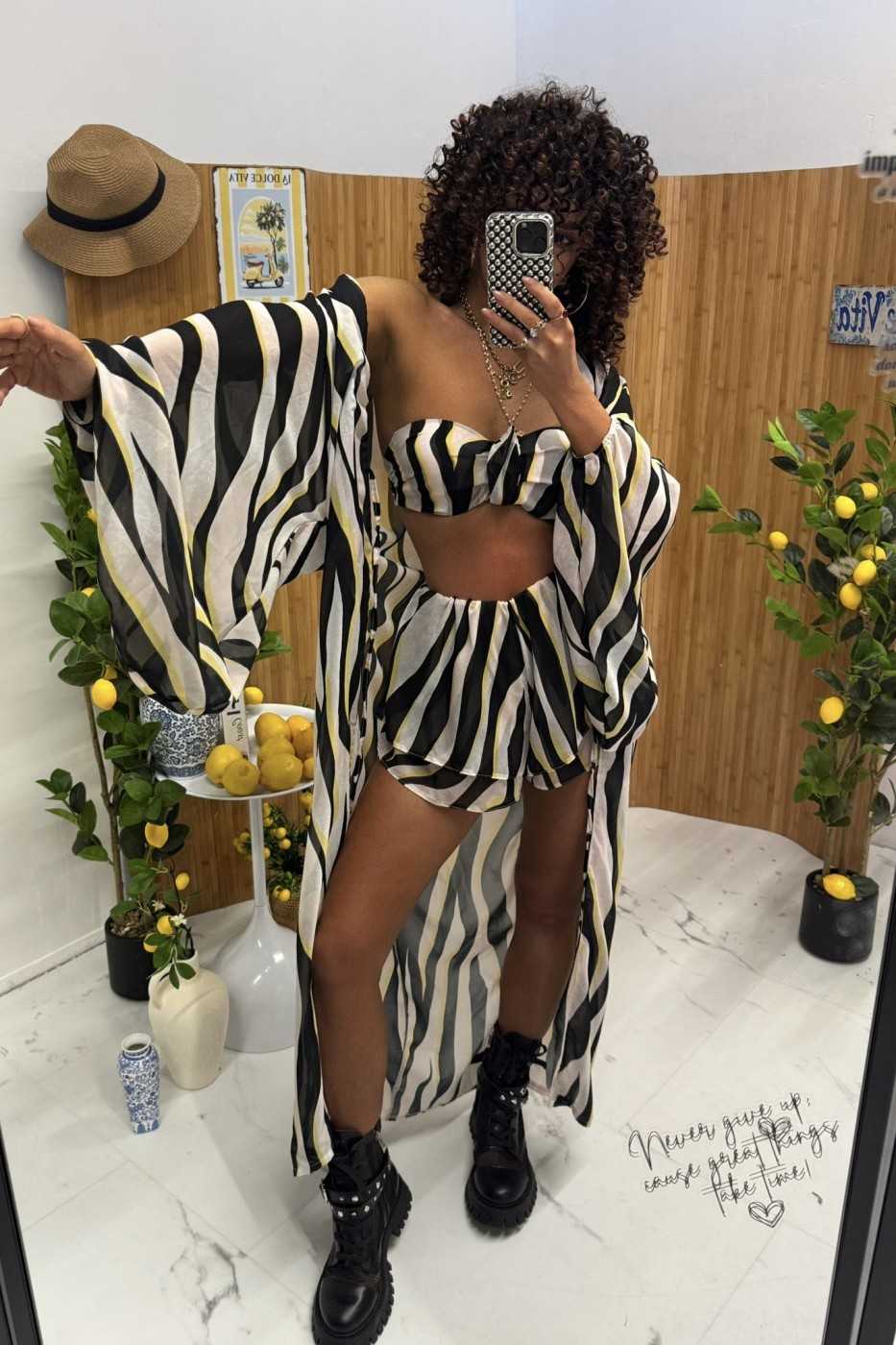 LM430 Pareo Plażowe Zwiewne z Szyfonu Summer Zebra La MIlla