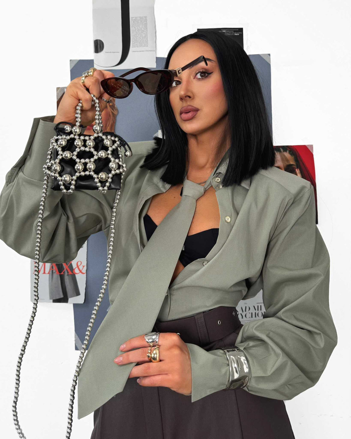 LM632 Elegancka Koszula Damska z Krawatem La Milla Khaki