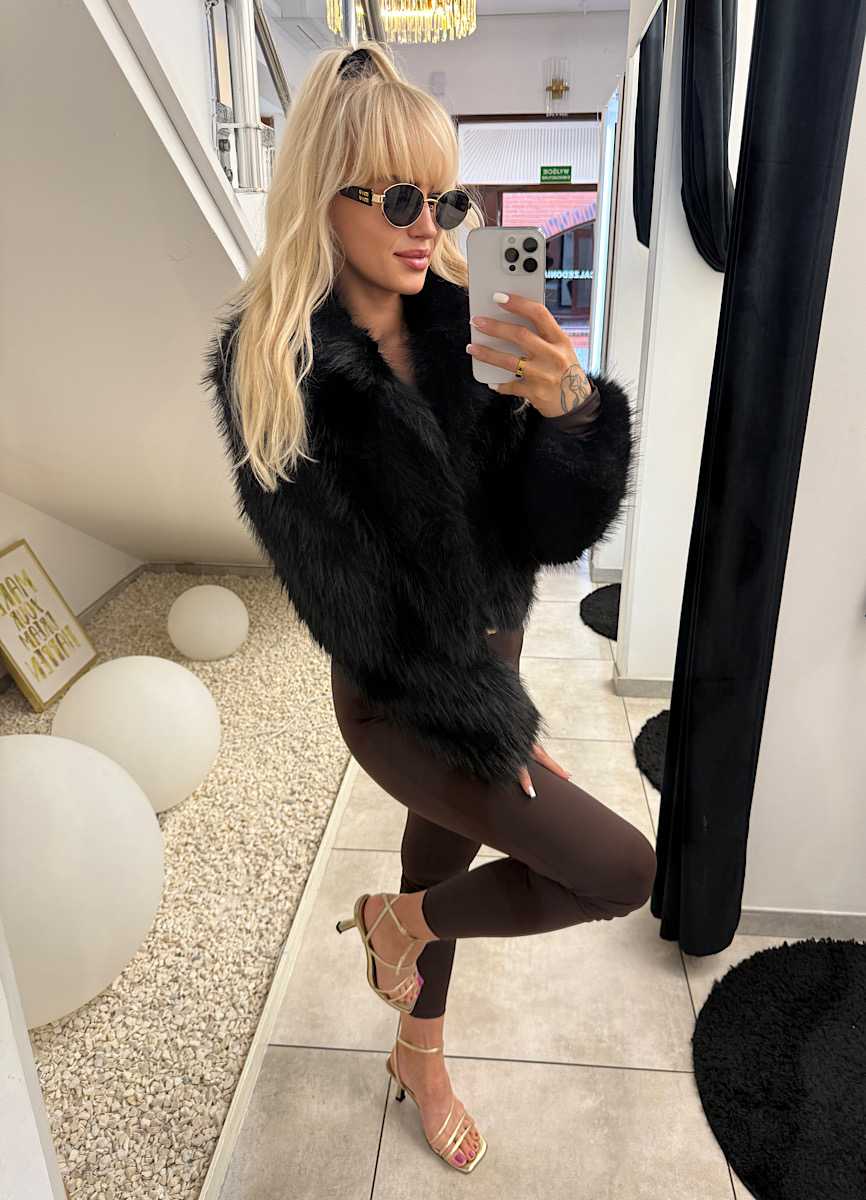 DM753 Eleganckie Krótkie Futerko Czarne