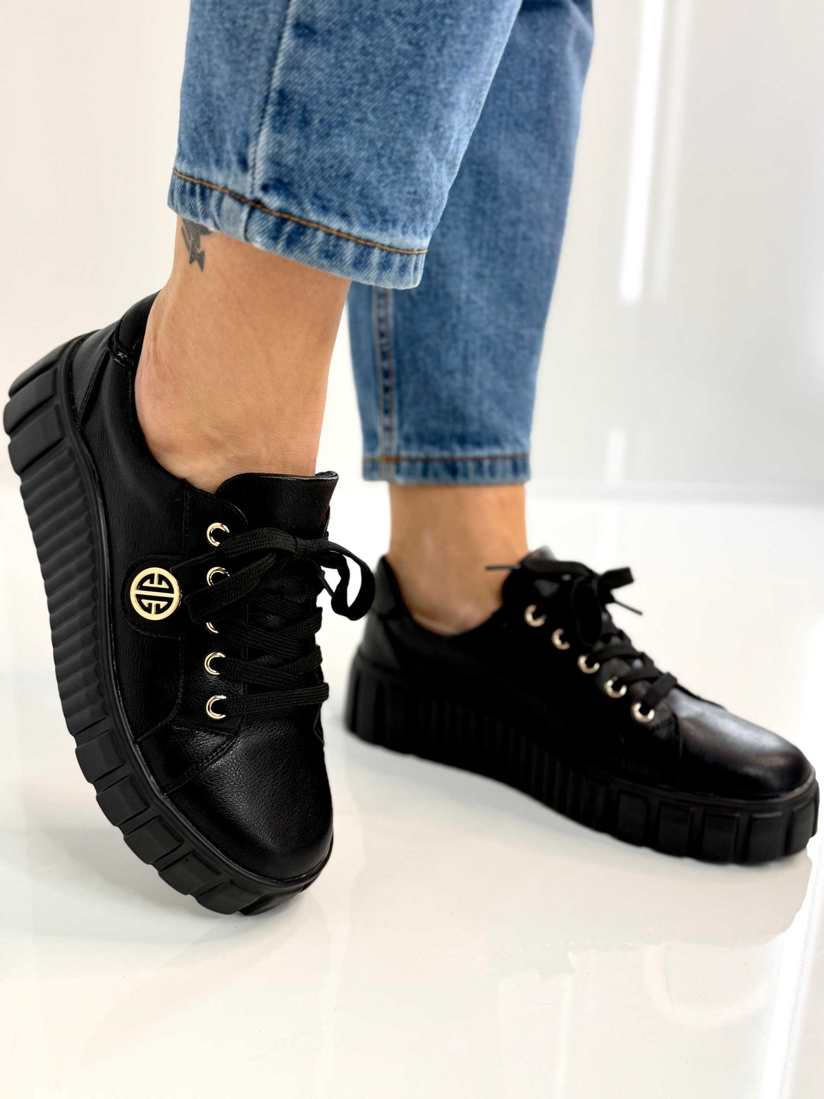 B685 Buty Sneakersy Damskie Premium Skóra Naturalna Czarne na Platformie