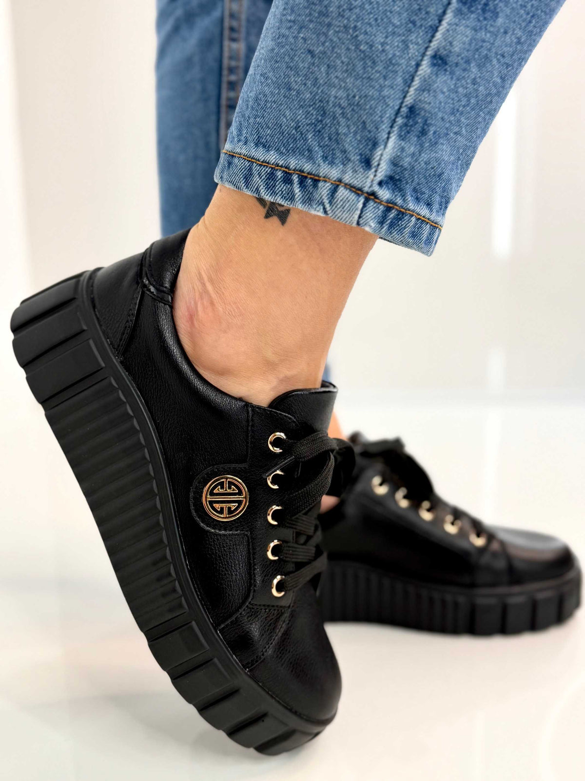 B685 Buty Sneakersy Damskie Premium Skóra Naturalna Czarne na Platformie