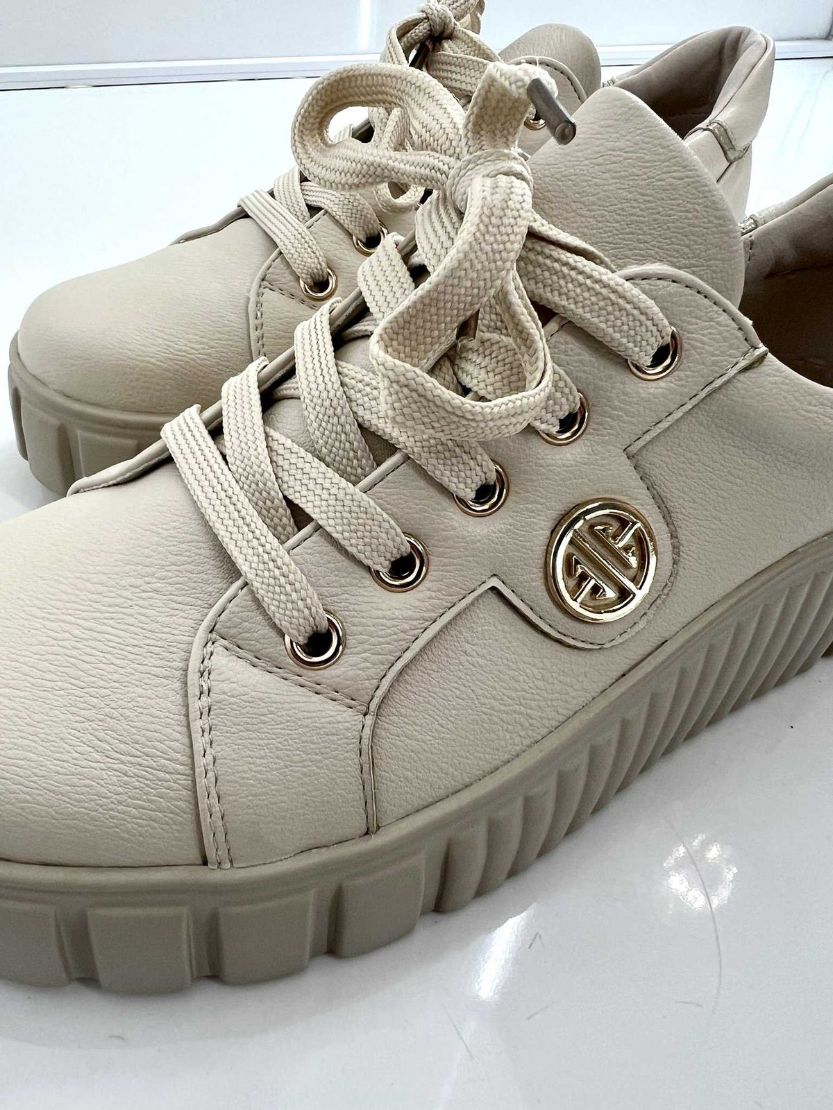 B685 Buty Sneakersy Damskie Premium Skóra Naturalna Beżowe na Platformie
