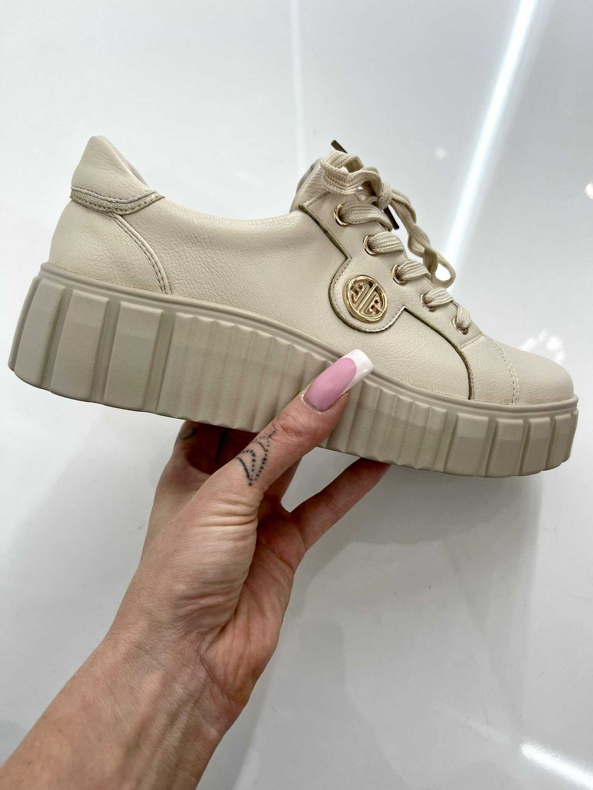 B685 Buty Sneakersy Damskie Premium Skóra Naturalna Beżowe na Platformie