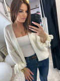SW148 Sweter Kardigan Damski Oversize Rękawy Falbanki Biały