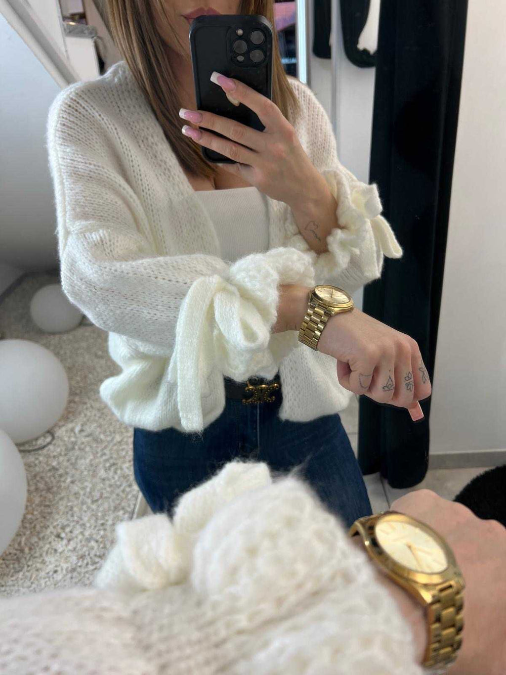 SW148 Sweter Kardigan Damski Oversize Rękawy Falbanki Biały