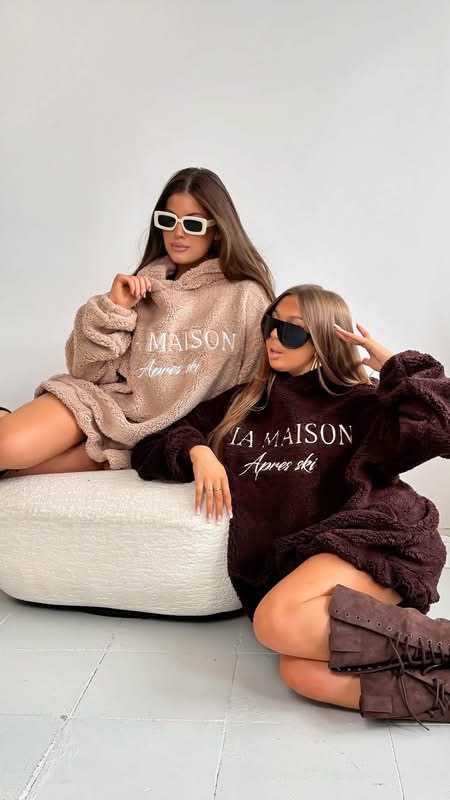 MM788 Dłuższa Bluza Damska / Tunika Teddy Mia Maison Beżowa