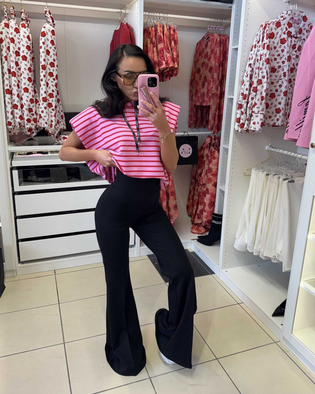 LM068 Eleganckie Spodnie La Milla Dzwony Czarne