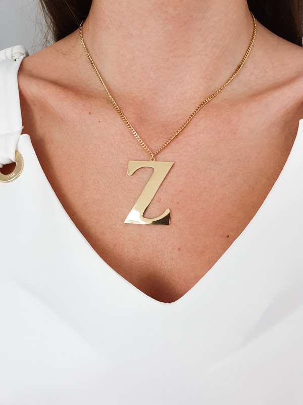 N588 Naszyjnik Celebrytka LITERKA Z 4 cm