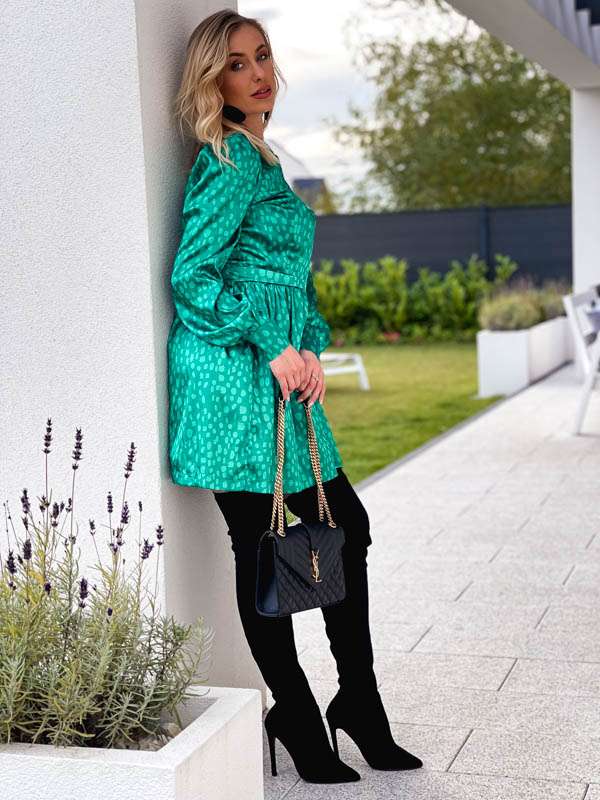 LL158 Sukienka Satin Dots Green